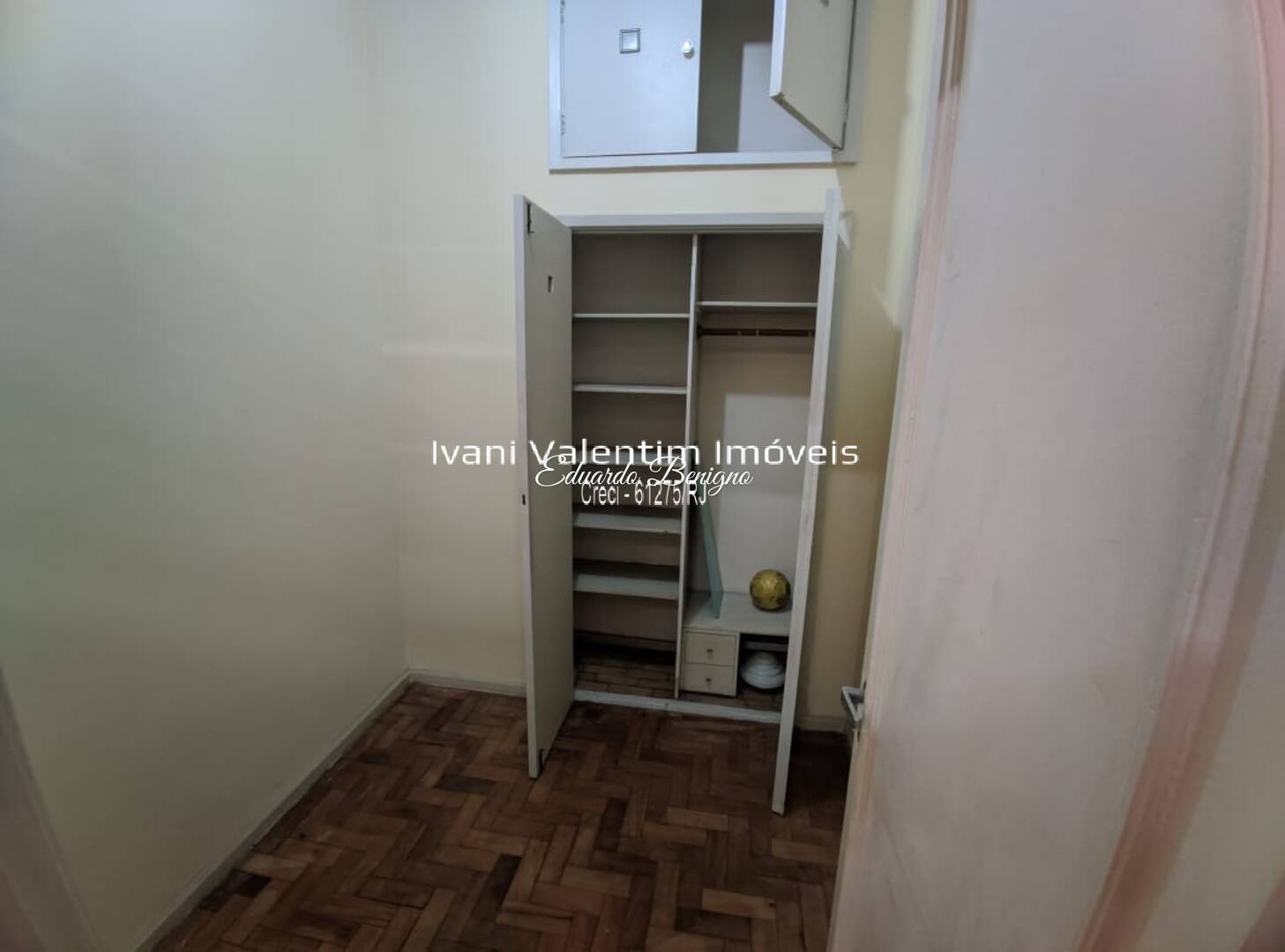 Apartamento à venda com 3 quartos, 121m² - Foto 18