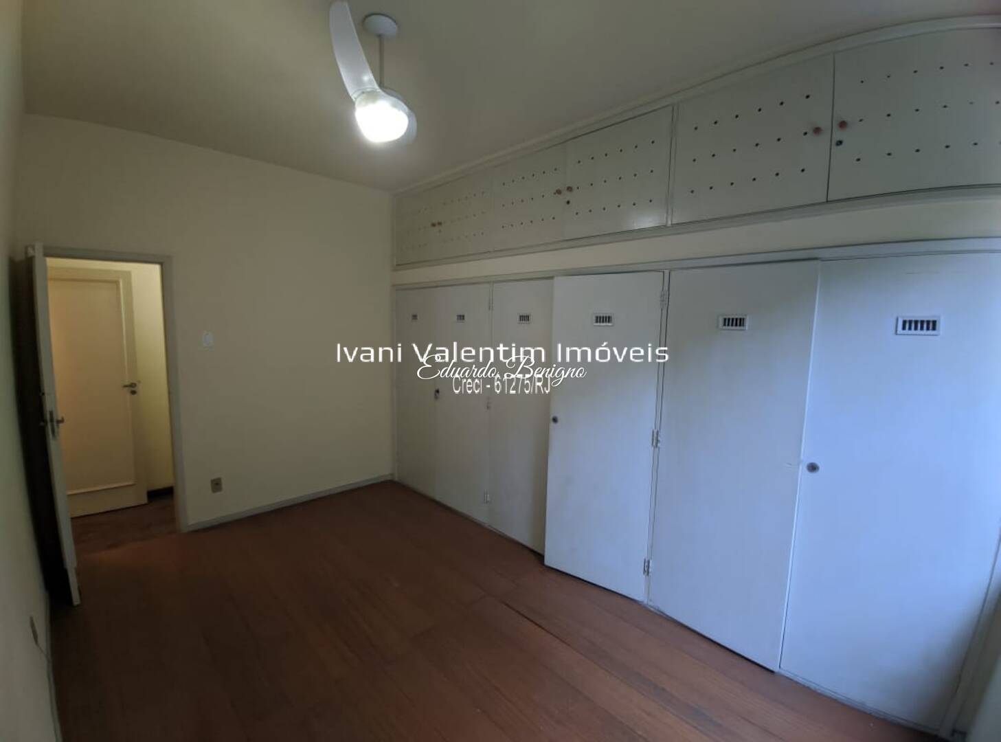 Apartamento à venda com 3 quartos, 121m² - Foto 15