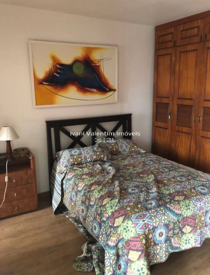 Apartamento à venda com 2 quartos, 77m² - Foto 9