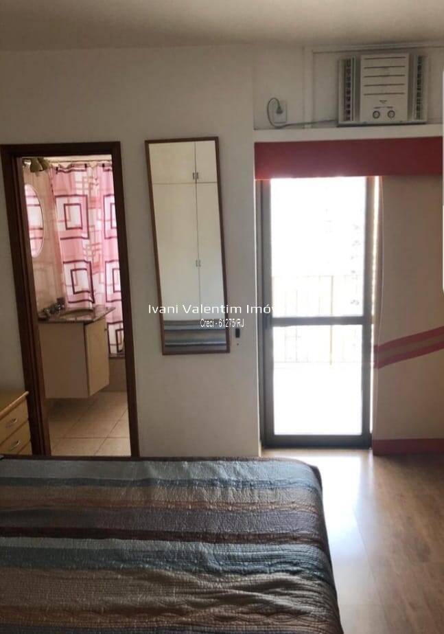 Apartamento à venda com 2 quartos, 77m² - Foto 11