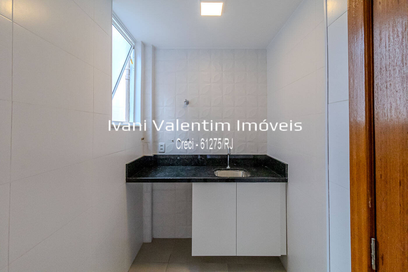 Apartamento à venda com 3 quartos, 135m² - Foto 11