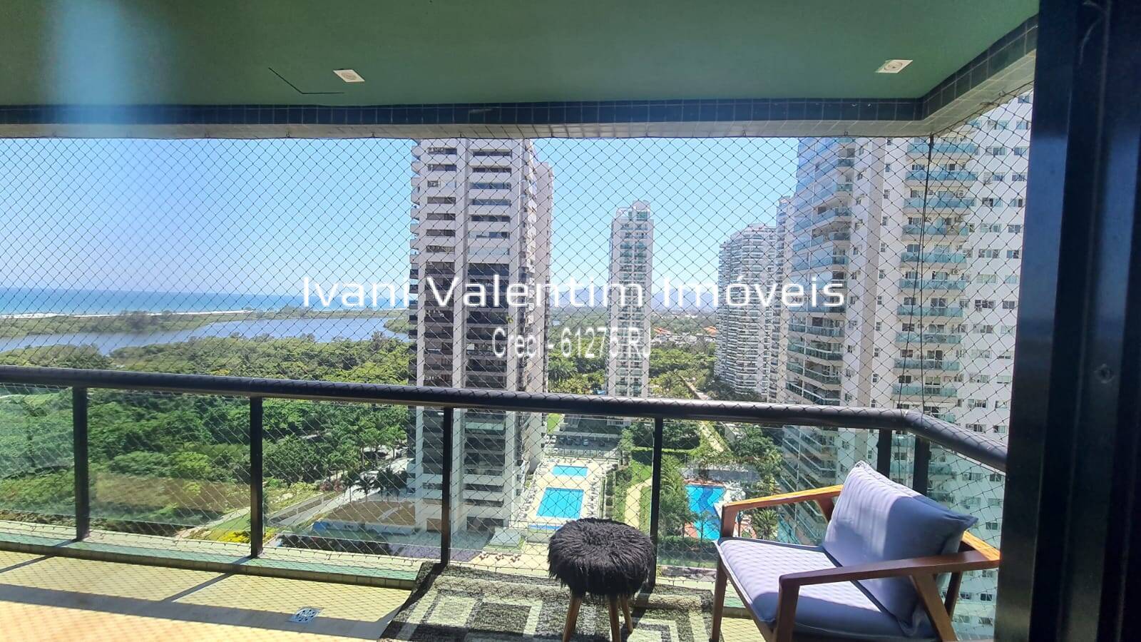 Apartamento à venda com 3 quartos, 115m² - Foto 4