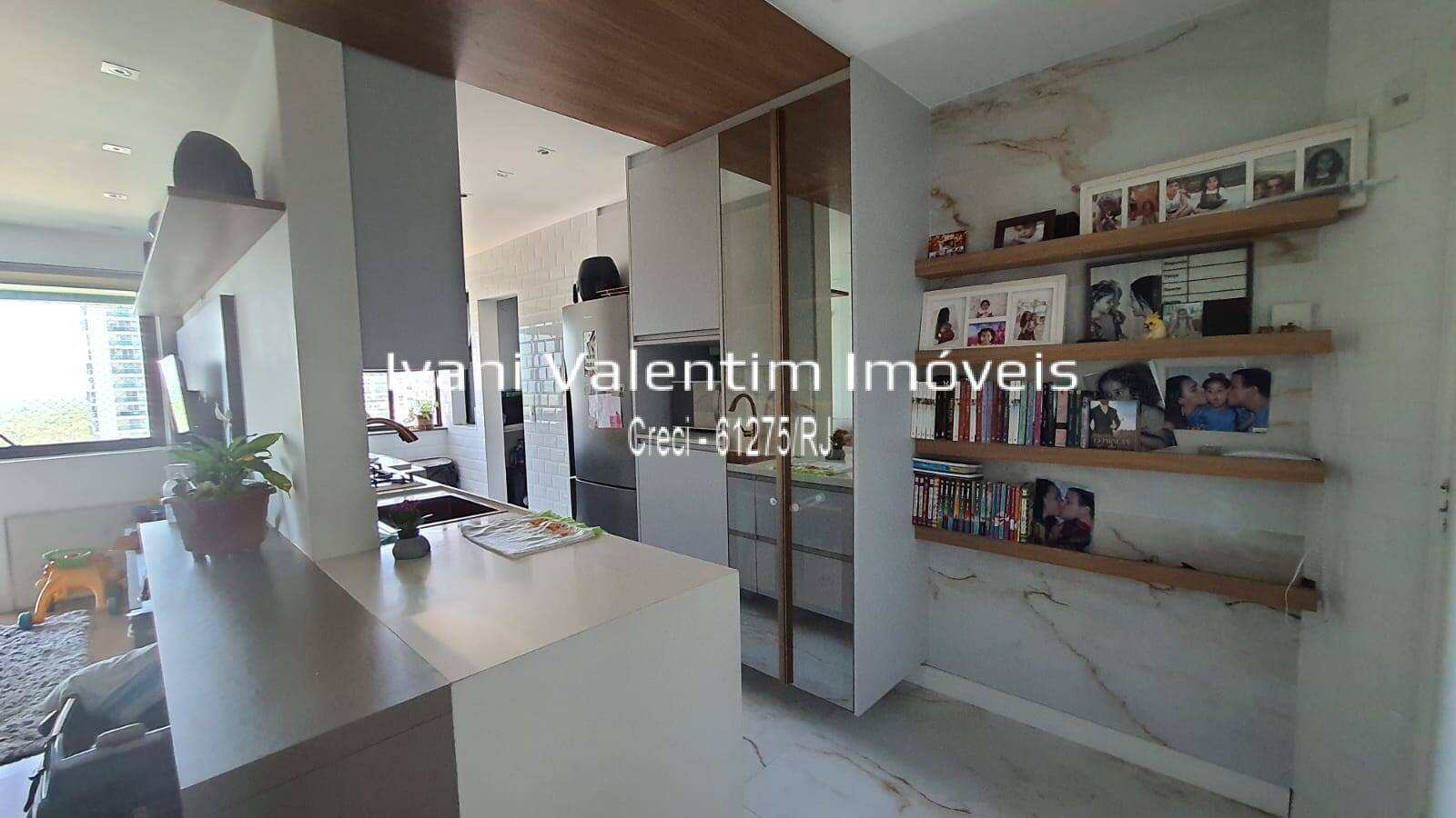 Apartamento à venda com 3 quartos, 115m² - Foto 8