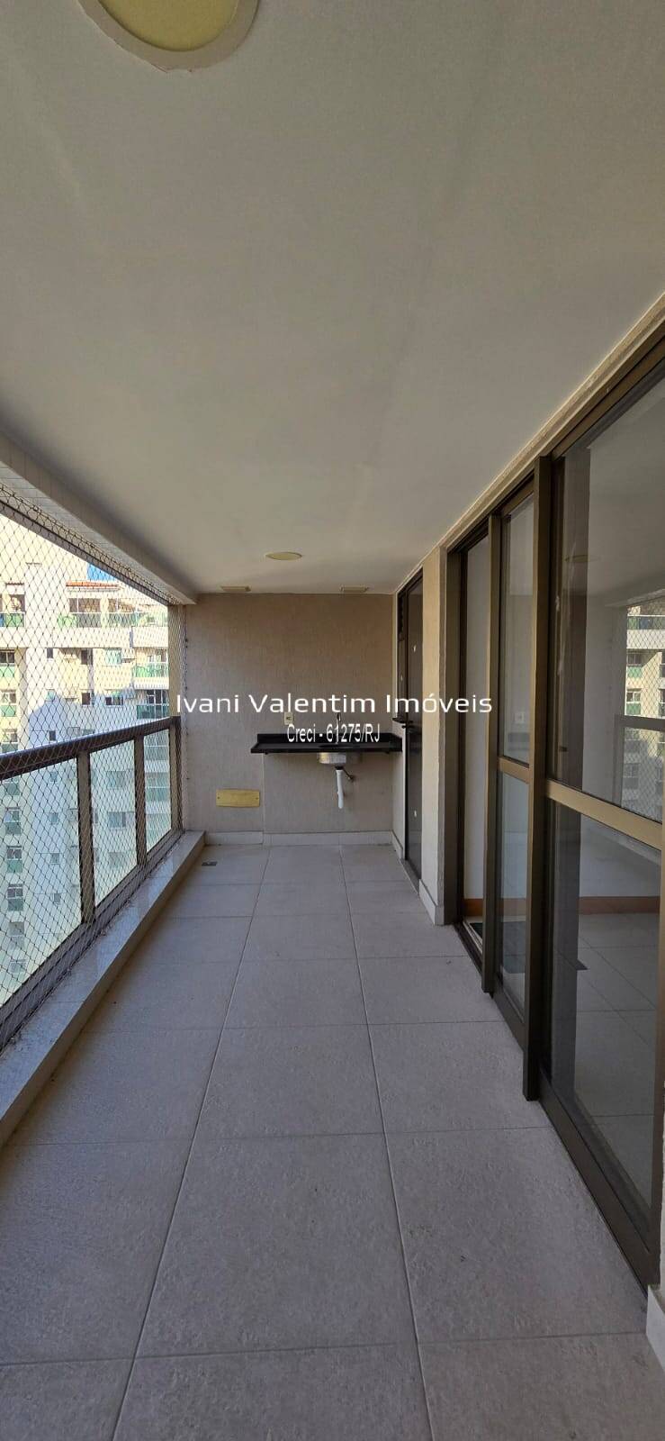 Apartamento à venda com 3 quartos, 83m² - Foto 1