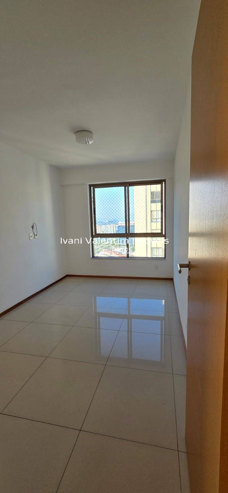 Apartamento à venda com 3 quartos, 83m² - Foto 5